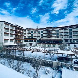 The Grand Dragon Hotel