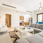 Dubai Creek Gem Stylish Condo With Two Balconies Dubai 