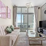 StoneTree - Modern Style 1 BR near Marina Walk Dubai 