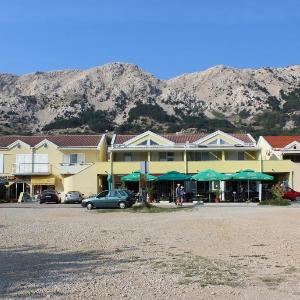 Apartments Kosec Beach