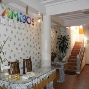 Amigos Beach Resort