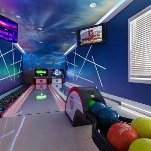 NEW! 14BR Bowling Villa Heated Pool Theater & Game Room