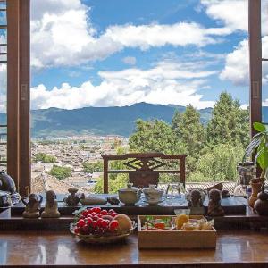 Lijiang Graceland Merry Hotel