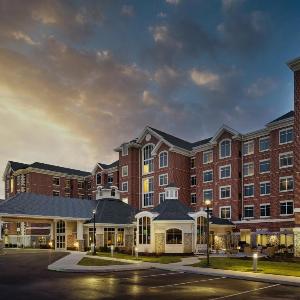Inn at Bellefield / Hyde Park
