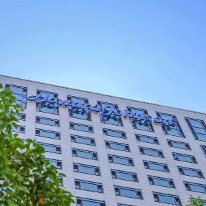 Howard Johnson Optics Valley Hotel Wuhan