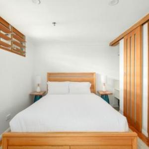 Stylish Inner City 2-Bed Unit by Fig Lane Park