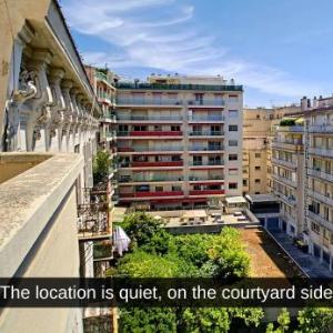 Nestor&Jeeves - CHILL LOUNGE - City center close sea