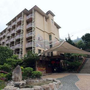 Ku Kuan Hotel