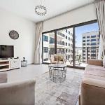 StoneTree - Spacious 2BR Apartment in Golf Views Block A Dubai 