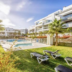 ViVi Homes - Sol Garden Pool Terrace & Golf