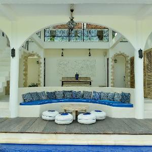 Artemis Villa & Hotel