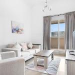 StoneTree - Furnished 1BR with Spacious Balcony