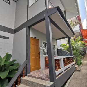 Me Mee Place & Tour Krabi