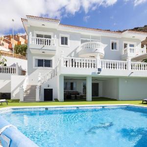 Villa Exotica