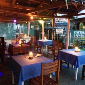 Virajs Garden Guesthouse