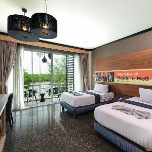 The River Scene Hotel