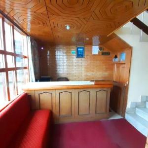 Hotel Amar Palace