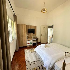 Guesthouse MALAGUETA INN II