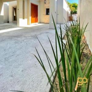 Spacious Downtown Stay 6 Blocks from Malecón