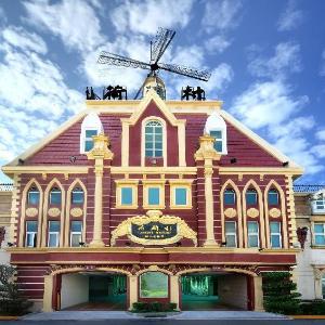 Holland Village Motel