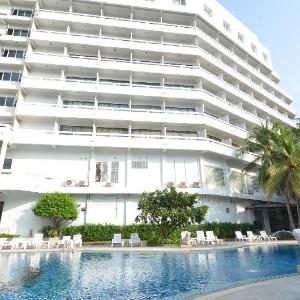 Welcome Plaza Hotel