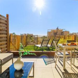 SELECT'soHOME - Bel appartement pour 4 personnes avec douche extérieure jardin et piscine ! - 180SUD-E02