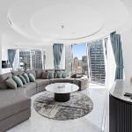 StoneTree - Panoramic View - Spacious 2BR Dubai 