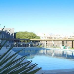 Apartamento en el Centro de Platja d'Aro con Piscina Terraza y Cerca de la Playa - ES-209-45