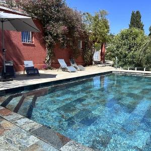 Villa contemporaine 8/9 pers avec piscine & clim proche plages - 4 étoiles - FR-1-768-43