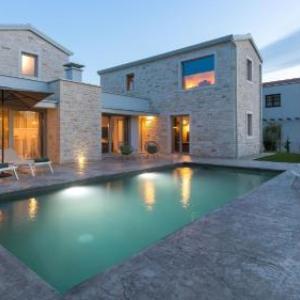 Villa Maslina by Villas Holiday