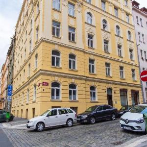 Prague Days - Eclectic Apartment in Trendy Area