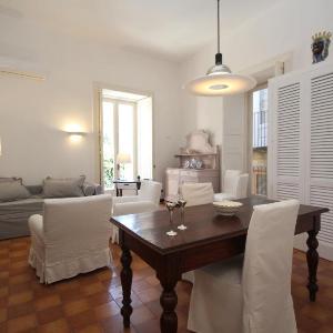 Casa Elide Centro Storico