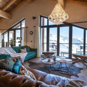Chalet Orlov by Les Etincelles