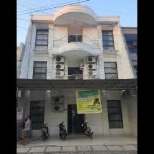 Hotel O MUMU HOMESTAYNearCarnival Park Surabaya