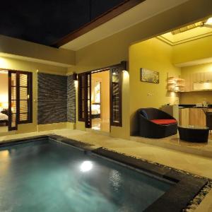 The Jas Villas