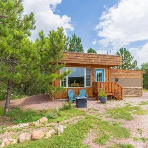 Luxury Getaway Near Mineral Spa - Ponderosa Cabin