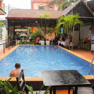 Tropical Breeze Guesthouse