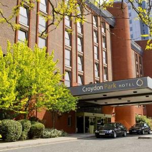 Clarion Croydon Park Hotel