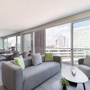 Oceanview 3 BR condo rooftop pool&jacuzzi beach!