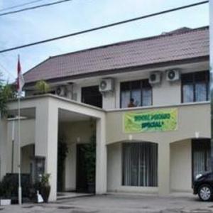 RedDoorz Jalan Sriwijaya near Polda Jateng