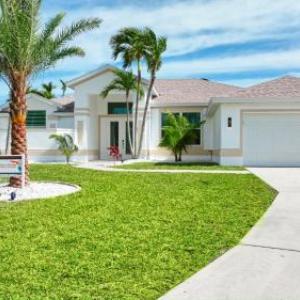 VILLA VANITY - 3 BEDS - 3 BATHS - 6 GUESTS - GULF ACCESS & POOL/SPA - INCL.10% OFF BOAT RENTAL