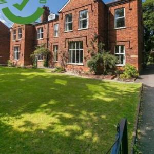 Hotels near National Football Stadium at Windsor Park - The Gregory