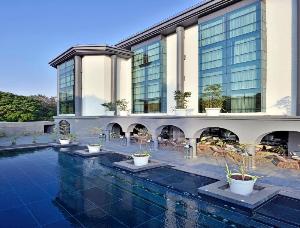 Radisson Blu Atria Bengaluru, Bangalore