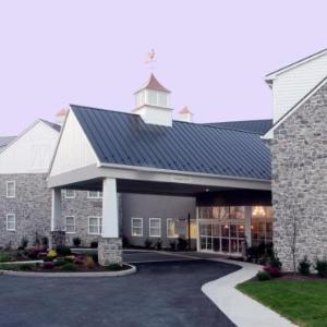 Amish View Inn & Suites