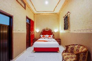 OYO 231 Hotel Andita Syariah Near RSU Katholik Surabaya Kota Surabaya, Surabaya
