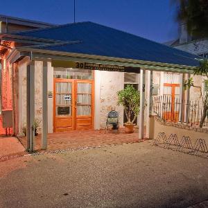 30 Arundel Accommodation