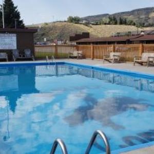 Cody Stampede Hotels - Big Bear Motel