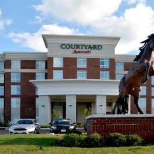 Powers Auditorium Hotels - Courtyard by Marriott Youngstown Canfield