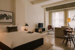 Reside Craftsman Los Angeles, a Wyndham Residence hotel near Los Angeles Convention Center