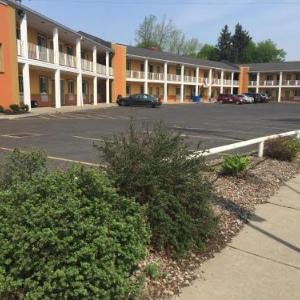 University Manor Inn